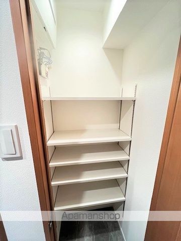 レジディア池袋の内装写真