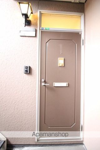 プレジール洲崎の玄関写真