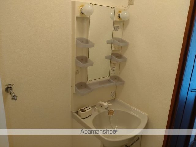 メゾン西中島の内装写真