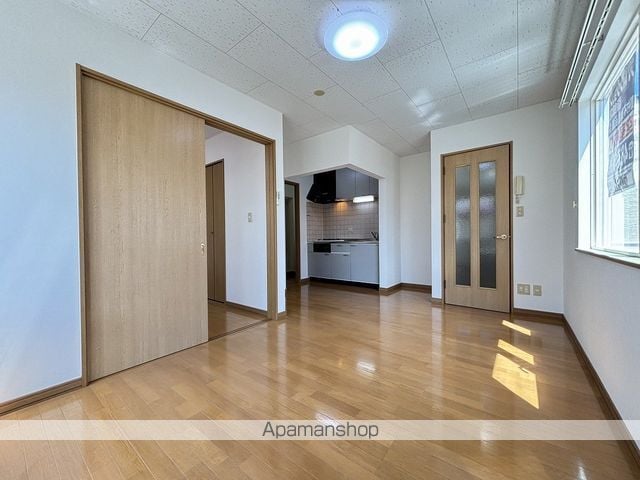 ラパンルージュの内装写真