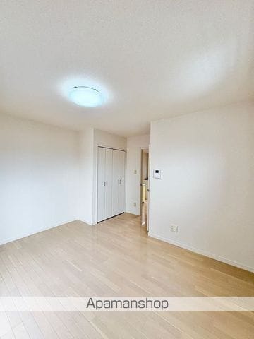 クレフラスト新津町の内装写真