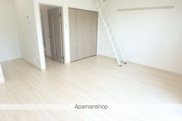 ジュネス吉岡の内装写真