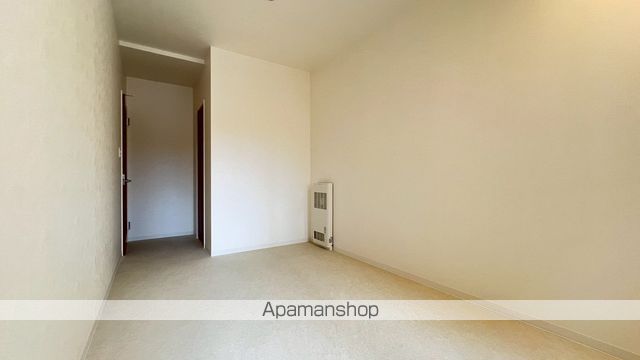 ONE YAMAHANAの内装写真