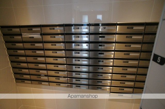 東京都渋谷区幡ヶ谷２丁目[1K/22.26m2]の共用部2