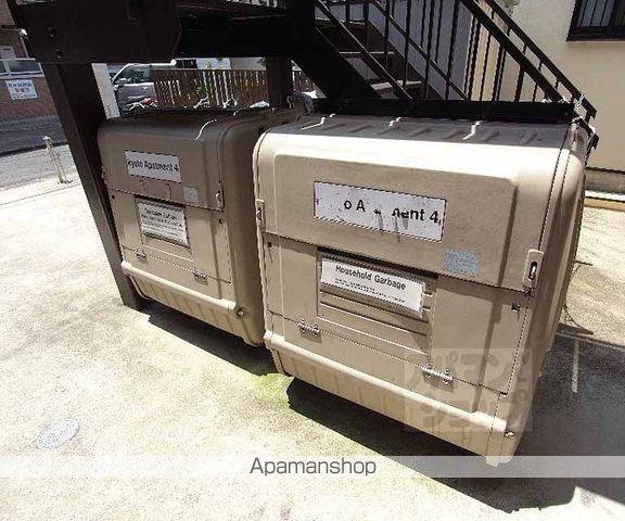京都アパートメント4の外観写真