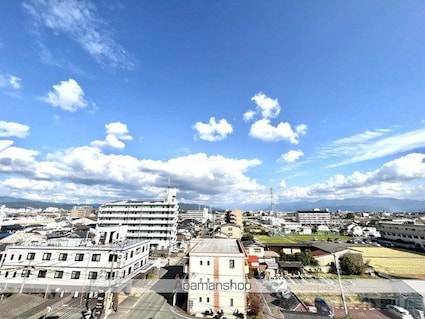 ロイヤルメゾン[2LDK/64.87m2]のエントランス2