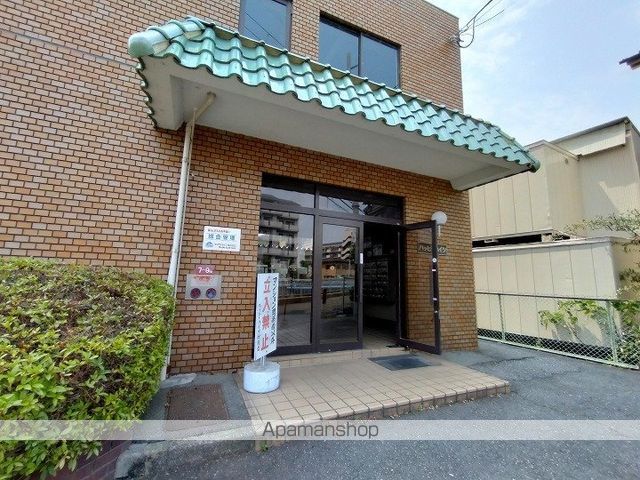 ハッピーハイツの玄関写真