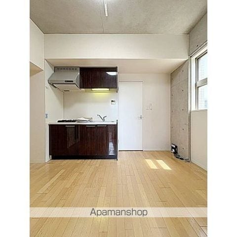 アーバン栄の内装写真