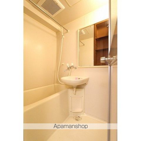 ロイヤルヒルズ河原町の内装写真