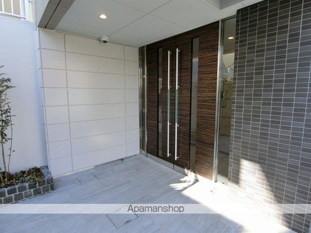 MARIO TERRACE 平野町の玄関写真