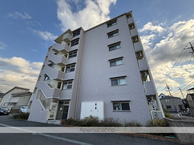 アートプラザ枚方の外観写真