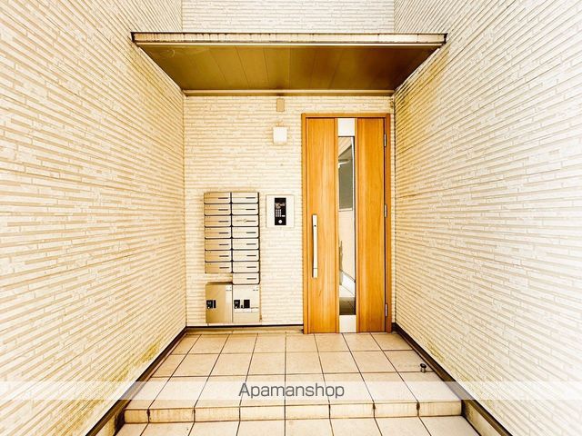 セブンプロート己斐西の玄関写真