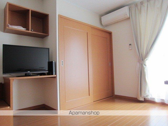 レオパレスウエストTOKUMAの内装写真