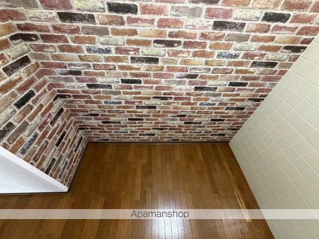 能登6番館WESTの内装写真