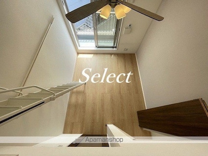 神奈川県横浜市磯子区杉田３丁目[1K/16.1m2]のリビング・居間