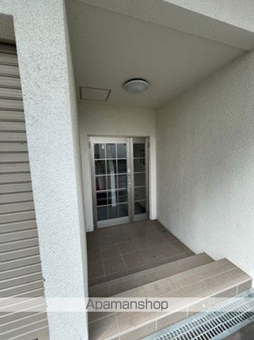 ノーマルヒル平和通の玄関写真