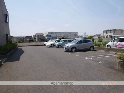 滋賀県守山市古高町[1LDK/45.3m2]の駐車場