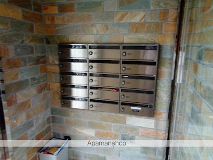 ラビュール三軒茶屋[1DK/40.91m2]の共用部3