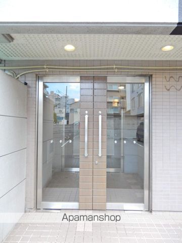 DOMUS33の玄関写真