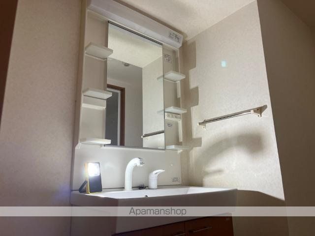 コンフォース六条院の内装写真