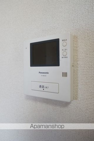 パインツリーBの内装写真