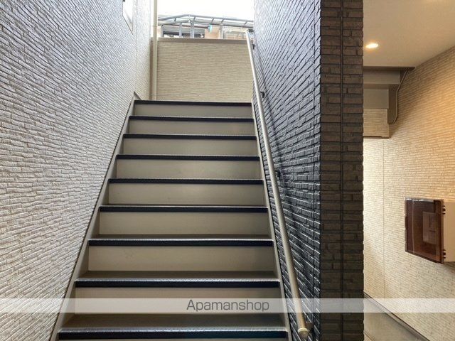 フジパレス滝井元町II番館の玄関写真
