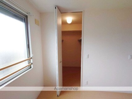 サンシャイン・ヒルズ[2LDK/58.07m2]の収納