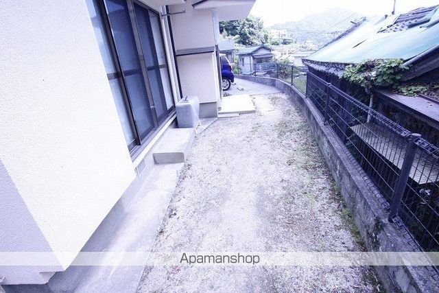 呉市 2階建 築60年の内装写真