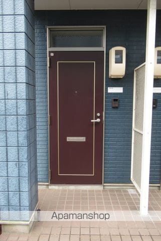 ソフィアコートBの玄関写真