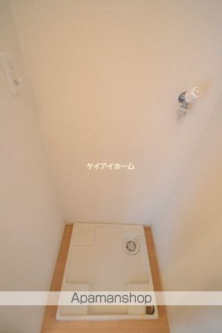 ファミーユ・ビボ Fの内装写真