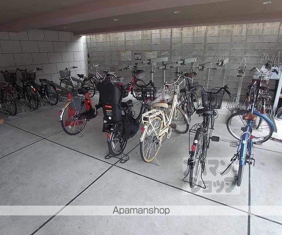 アマルフィ山科の外観写真