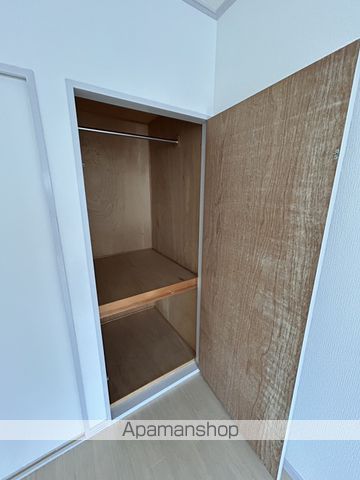 リマーカーブル己斐の内装写真