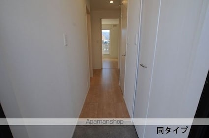 レトア本町西[1K/27.7m2]の玄関