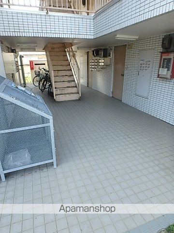 エステート田口の玄関写真