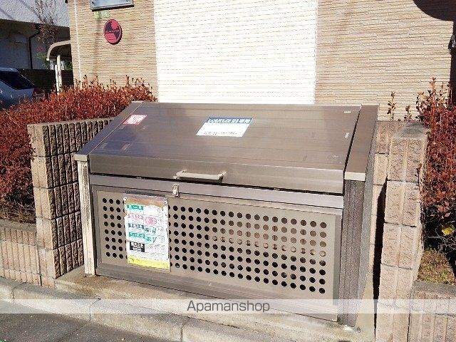 レオネクストサングリーン経堂の外観写真