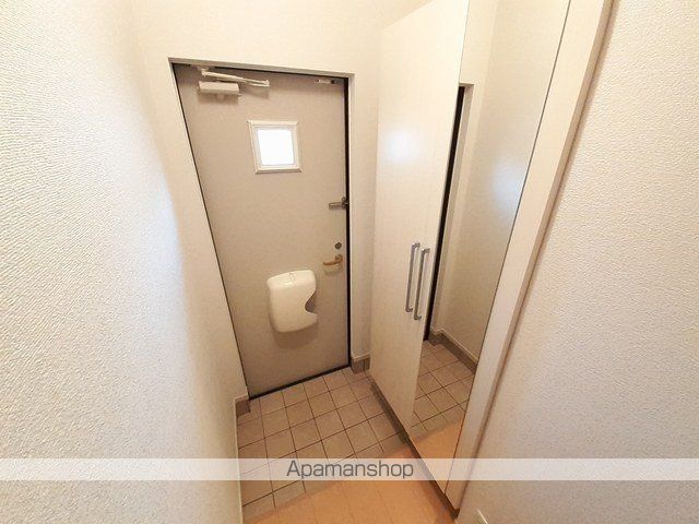 ＪＲ常磐線 土浦駅 バス乗車時間：20分 最寄りバス停で下車 徒歩3分 2階建 築15年の内装写真