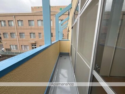 パルネット荒木[2LDK/48.85m2]のバルコニー