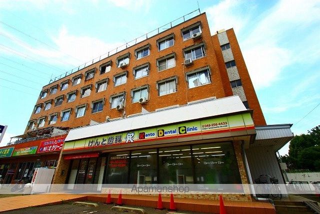 鶴ヶ岡マンションの外観写真