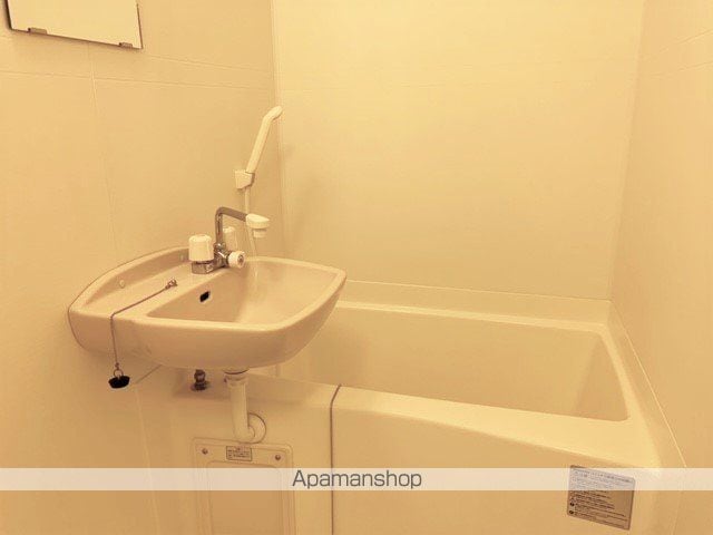 レオパレス甲府元城屋の内装写真