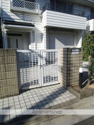 東京都杉並区成田西３丁目[3LDK/86.08m2]のエントランス