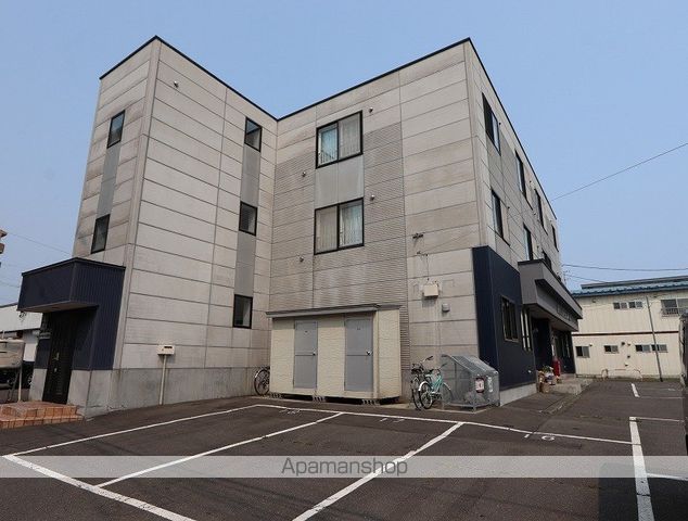 ロイヤルハイム緑町Aの外観写真