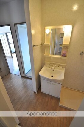 ＬＡＬＡオクター五番館[2DK/42.11m2]の洗面所