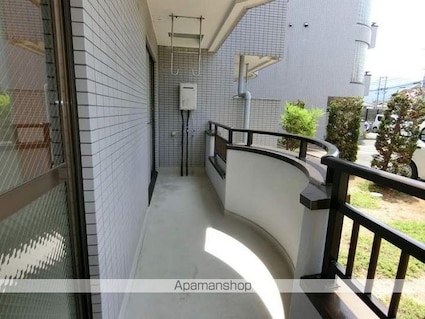 マンション元町[3LDK/69.3m2]のバルコニー