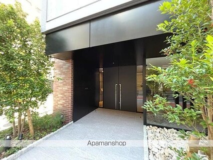 パークアクシス上野ＥＡＳＴ[1DK/25.2m2]のエントランス