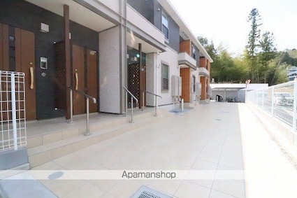 プラシード壱番館[2LDK/50.17m2]のエントランス