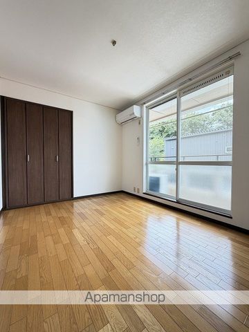 グリーンクレストの内装写真