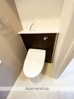 フォレスト　Ｂ[1LDK/50.01m2]のトイレ