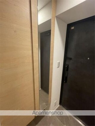 ＦＬレジデンス新宿ＩＩＩ[1DK/27.43m2]の玄関