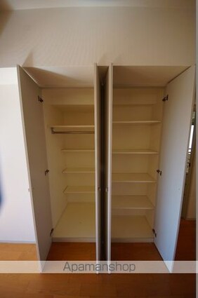 プライムアーバン四谷外苑東[1R/36.09m2]の収納