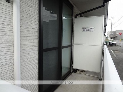 レオパレスオリーブ４８[1K/20.81m2]のバルコニー